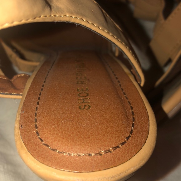 Summer Tan Wedges 7 - Picture 4 of 5